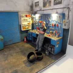 Kişiye özel Fotoğraftan Minyatür Tamirhane Diorama 1.18 ölçekli