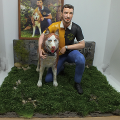 Fotoğraftan Kişiye Özel Diorama Köpek ve Adam