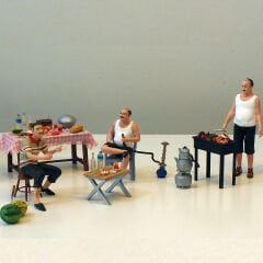 Kamyoncu Dayılar piknikte 3 lü Reçine Figür seti -1.18 Ölçekli