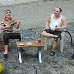 Kamyoncu Dayılar piknikte 3 lü Reçine Figür seti -1.18 Ölçekli