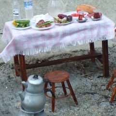 Kamyoncu Dayılar piknikte 3 lü Reçine Figür seti 1.18 Ölçekli