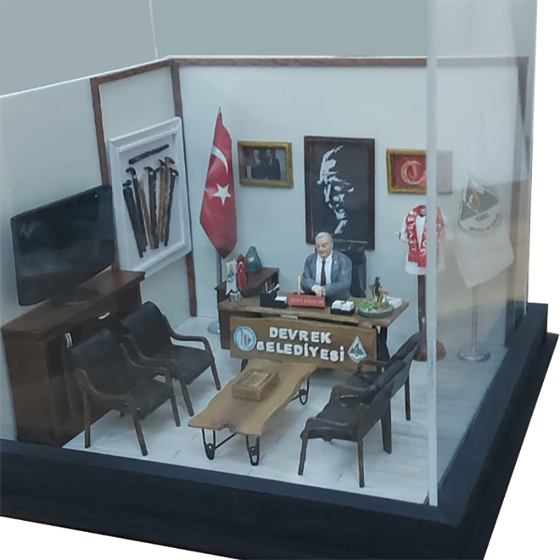 Kişiye Özel Minyatür Ofis