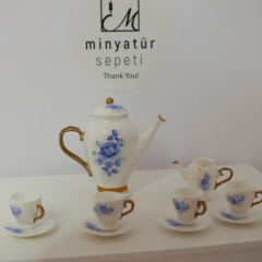 Minyatür Kraliyet Çay Seti - Seramik görünümlü Reçine Set 1.12 ölçek Mavi