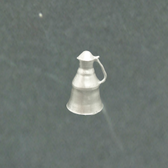 Minyatür Reçine Güğüm – Nostaljik Dollhouse Aksesuarı 3 cm