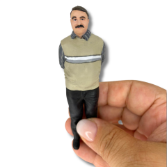 1:18 Ölçekli Kamyoncular Sohbeti 3 lü Figür Seti