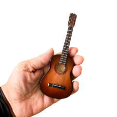 Minyatür Gitar