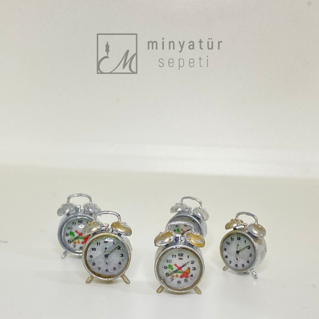 Nostaljik Minyatür Çalar Saat