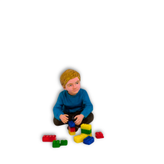 Lego Oynayan Çocuk Figürü
